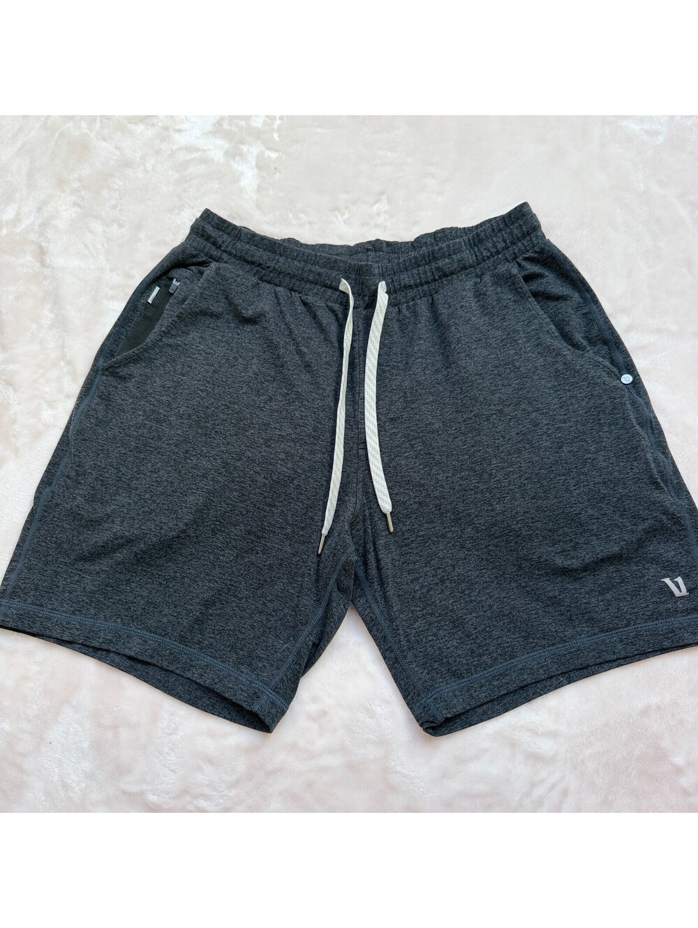 uori Ponto Performance Shorts Men's Heather Charcoal Gray Drawstring Size M